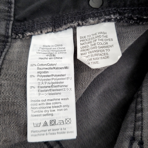 Madewell Petite 9" Mid-Rise Skinny Jeans in Black Sea - Picture 11 of 13